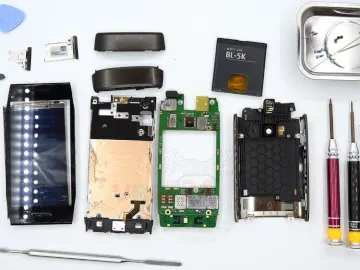 How to disassemble Nokia X7 RM-707