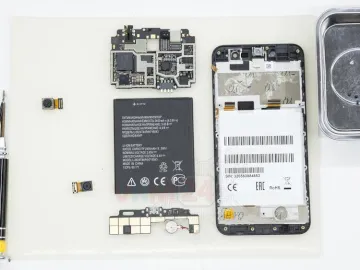 Cómo desmontar ZTE Blade A520