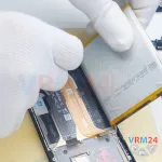 How to disassemble Realme 12, Step 15/5