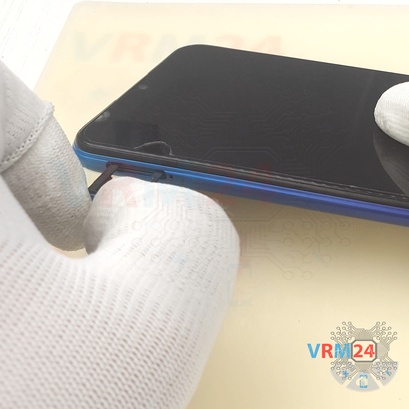 How to disassemble vivo Y20, Step 2/3