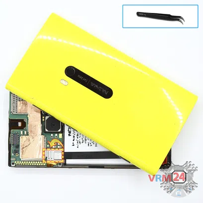 How to disassemble Nokia Lumia 920 RM-820, Step 3/1