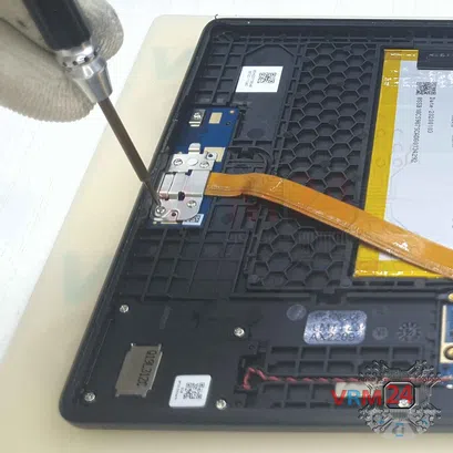 Como desmontar Lenovo Tab M10 Plus TB-X606F, Passo 7/3