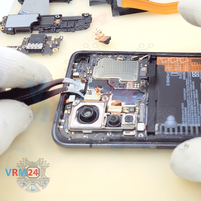 How to disassemble Xiaomi Mi 10T Pro, Step 15/4