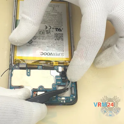 How to disassemble Oppo Reno8 T, Step 12/5