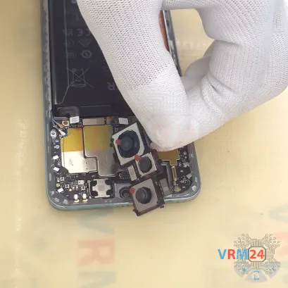 How to disassemble HONOR 200, Step 13/5