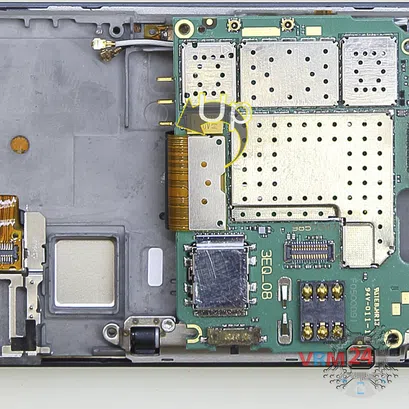 How to disassemble Nokia E7 RM-626, Step 11/2