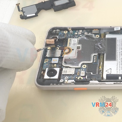 How to disassemble Google Pixel 3, Step 14/4