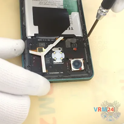 Как разобрать Tecno Pova 6, Шаг 5/3