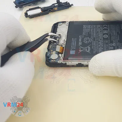 Como desmontar Xiaomi Redmi Note 10 5G por si mesmo, Passo 11/3