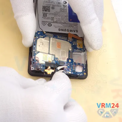 How to disassemble Samsung Galaxy M55 SM-M556, Step 14/3