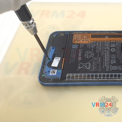 How to disassemble Xiaomi POCO M4 Pro, Step 4/4