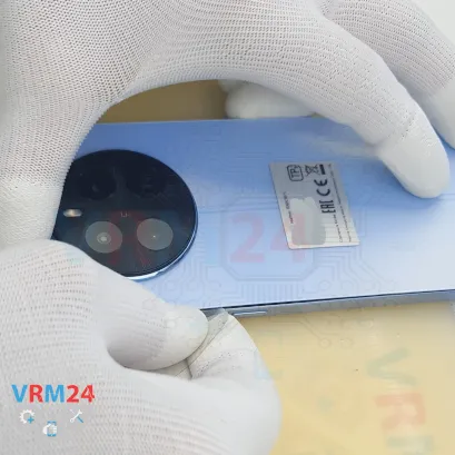 How to disassemble Realme 12, Step 3/4