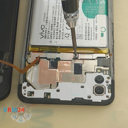 How to disassemble vivo Y93, Step 4/3