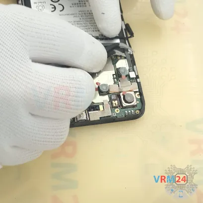 Как разобрать ZTE Blade V50 Design, Шаг 11/3