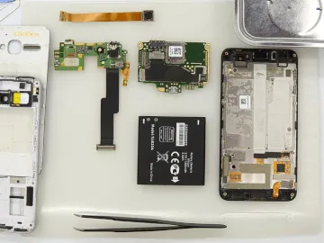 Cómo desmontar Alcatel OT Star 6010X