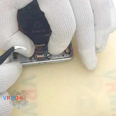 How to disassemble Xiaomi POCO F4, Step 11/4