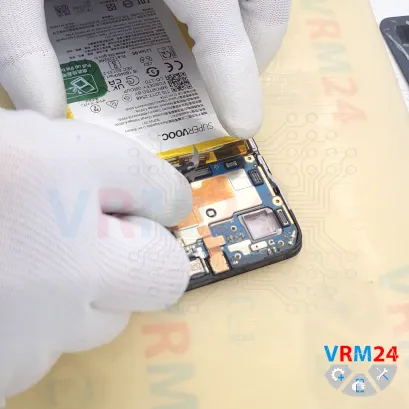 How to disassemble Realme C53, Step 13/2