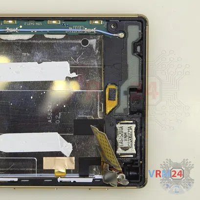 How to disassemble Sony Xperia Z5, Step 8/2