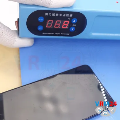 How to disassemble Huawei Nova 11i, Step 3/3