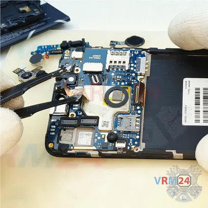 Como desmontar Motorola Moto E6 Plus XT2025, Passo 13/4