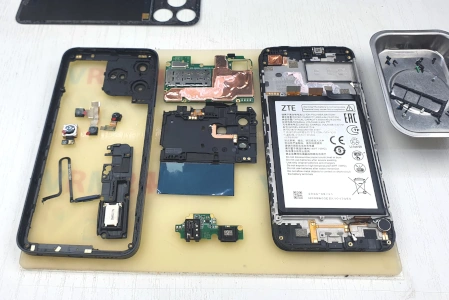 ZTE Blade V50 Design