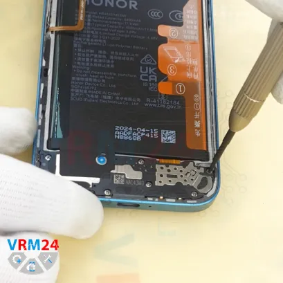 How to disassemble Honor 200 Lite, Step 8/3