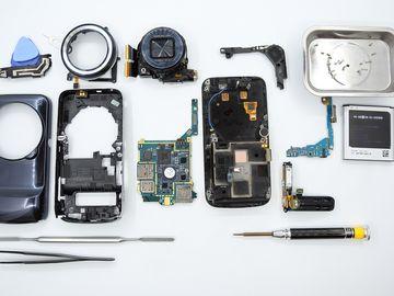Cómo desmontar Samsung Galaxy S4 Zoom SM-C101