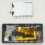 How to disassemble Sony Xperia XZ2, Step 8/3