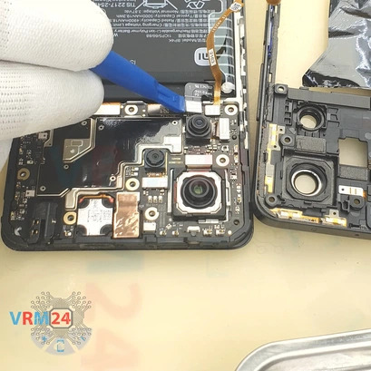 How to disassemble Xiaomi POCO X5 Pro, Step 10/3