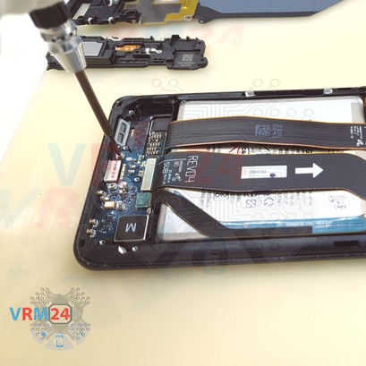How to disassemble Samsung Galaxy S20 Ultra SM-G988, Step 11/3