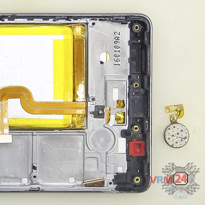 How to disassemble Huawei P8 Lite, Step 11/2