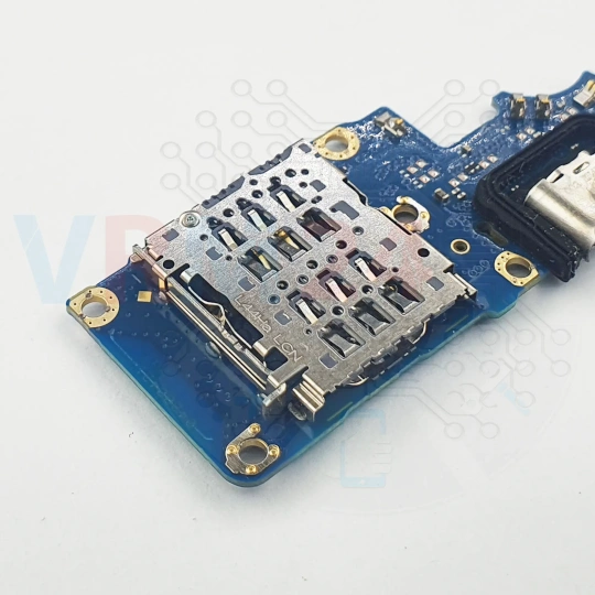 Sim connector