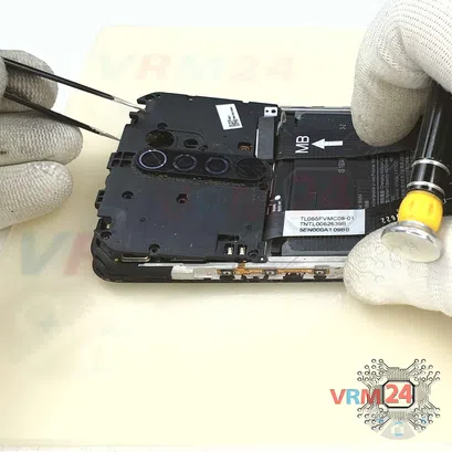 How to disassemble Xiaomi Redmi 9, Step 6/3