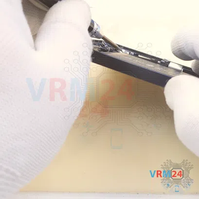 How to disassemble Apple iPhone 12, Step 19/4