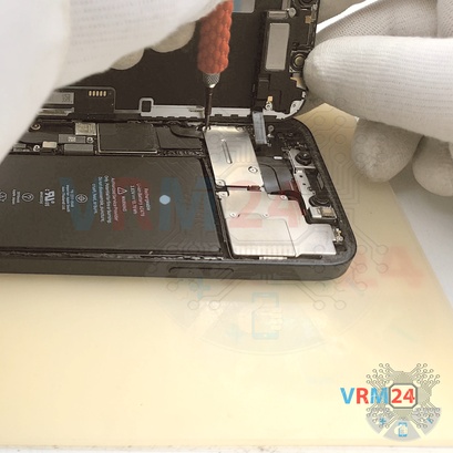 Cómo desmontar Apple iPhone 12, Paso 5/4