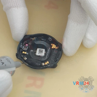 How to disassemble Samsung Galaxy Watch SM-R810, Step 23/2