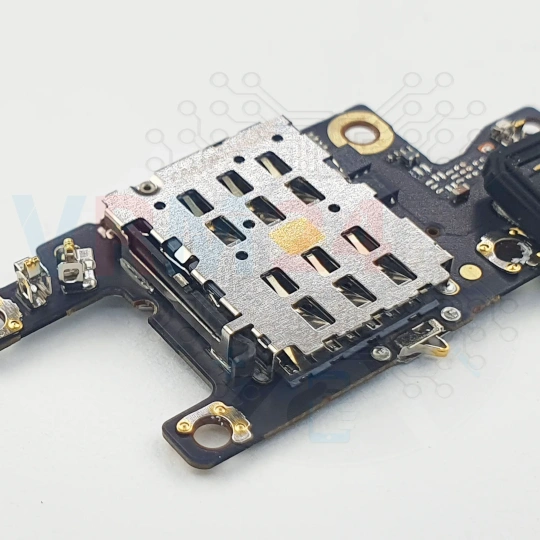 Sim connector