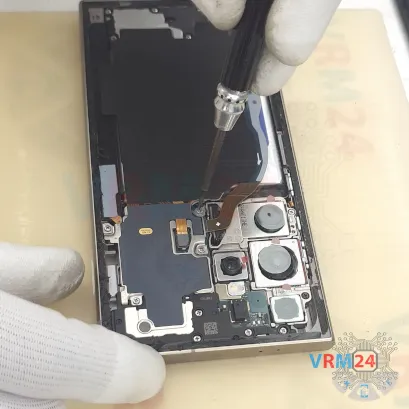 How to disassemble Samsung Galaxy S24 Ultra SM-S928, Step 5/4