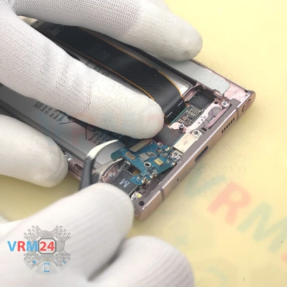 How to disassemble Samsung Galaxy Note 20 Ultra SM-N985, Step 17/3