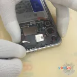 How to disassemble Samsung Galaxy S24 FE SM-S721, Step 15/3