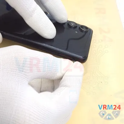 How to disassemble Samsung Galaxy M55 SM-M556, Step 2/3