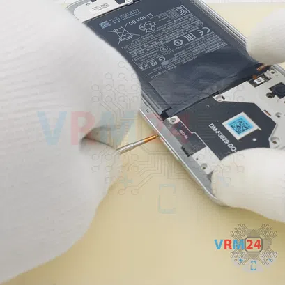 How to disassemble Xiaomi Redmi Note 10 5G, Step 2/3