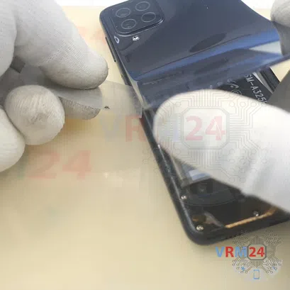 Cómo desmontar Samsung Galaxy A22 SM-A225, Paso 3/7