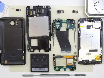 How to disassemble HTC Titan