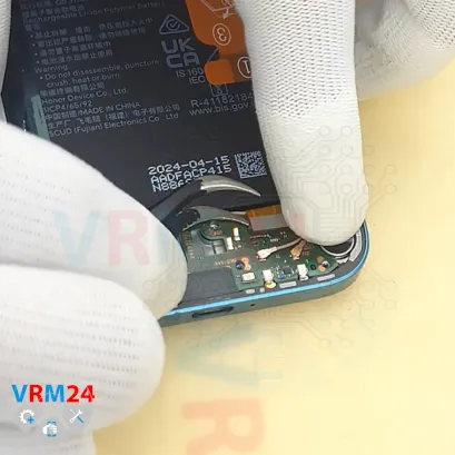 How to disassemble Honor 200 Lite, Step 11/2