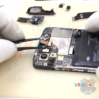 How to disassemble Xiaomi Redmi Note 10, Step 12/3