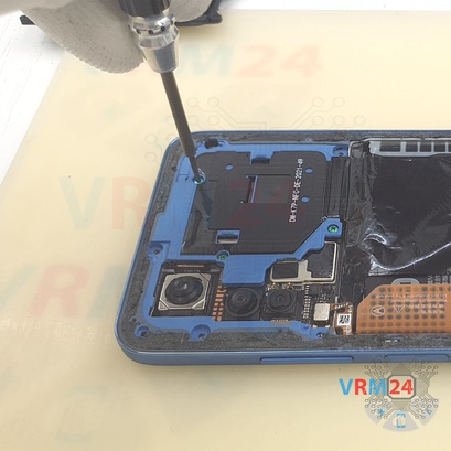 How to disassemble Xiaomi POCO M4 Pro, Step 6/3