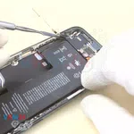 How to disassemble Apple iPhone 11 Pro, Step 20/3