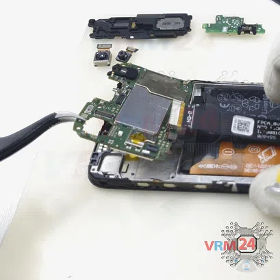 How to disassemble Huawei Y5 (2019), Step 12/3