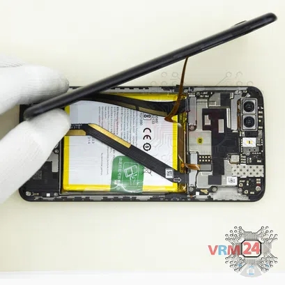 How to disassemble OnePlus 5T, Step 2/2